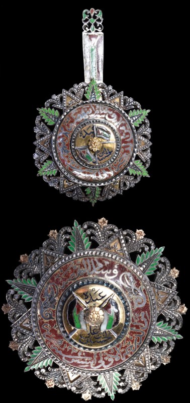 *Hejaz, Order of An Nahda, Type I, First Class set of insignia, comprising neck ...