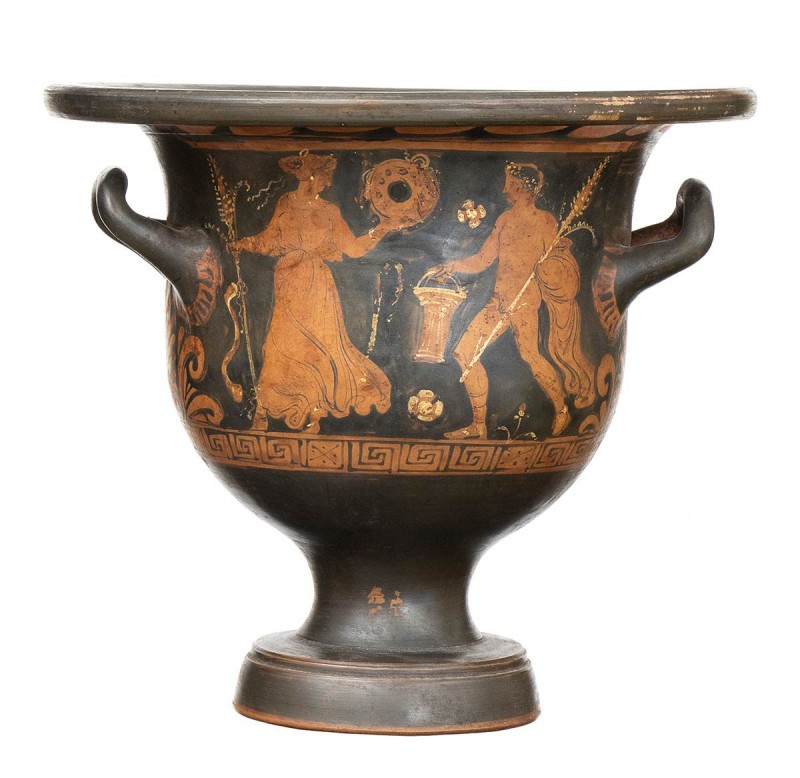 APULIAN RED-FIGURE BELL KRATER
Late 4th century BC
height cm 27; diam. cm 31
...