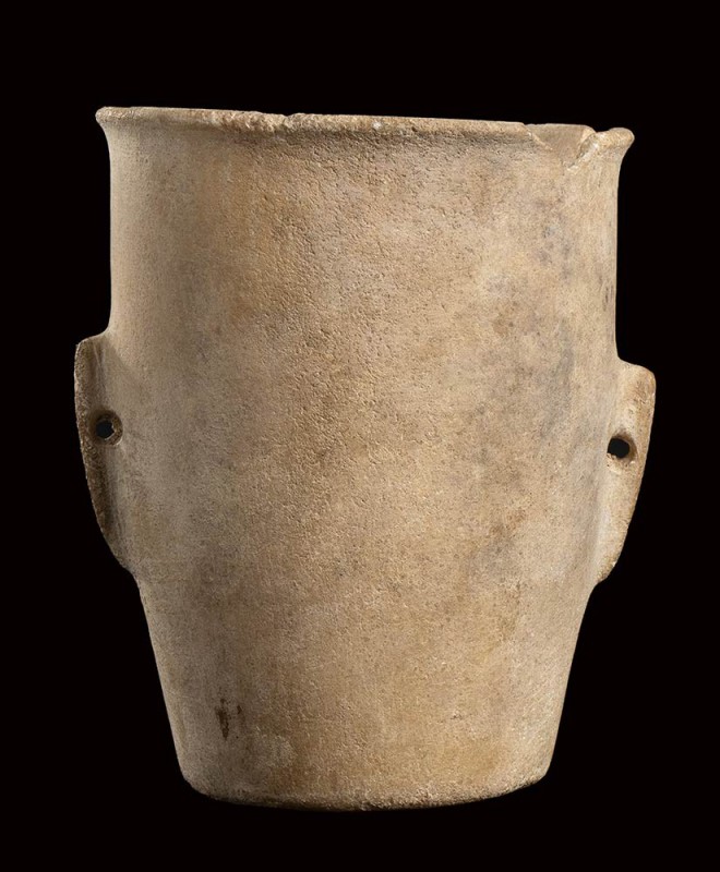 CYCLADIC MARBLE BEAKER
Early Cyladic I, ca. 3200 - 2700 BC
height cm 16; diam....