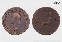 Römische Kaiserzeit, Caligula (37-41), As, Rom. Vs. C CAESAR AVG GERMANICVS PON M TR POT, Porträtkopf nach links. Rs. VESTA / S - C, Vesta mit Zepter ...