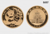 China, 25 Yuan 1994, Panda, 1/4 Unze Feingold, 999er Gold. 7,77 g; 22 mm. Schön 627. Auflage 20.000 Exemplare. PP.
