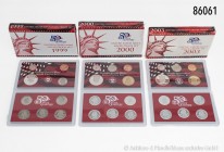 USA, Konv. 3 United States Mint Silver Proof Sets (1999, 2000 und 2003), in OVP mit Zertifikat, PP.