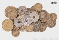 Frankreich, umfangreiches Konv. 43 Kursmünzen der Jahre 1918-1929, dabei 5 x 10 Centimes 1918-1923, 4 x 25 Centimes 1918-1926, 16 x 50 Centimes 1922-1...