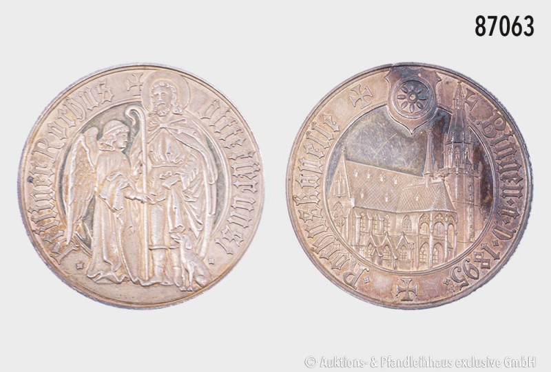 Bingen, Stadt, Silbermedaille 1895, auf die Rochuskapelle. Vs. Kirchengebäude. R...