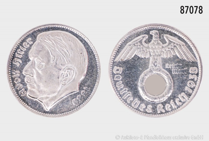 Medaille mit dem Porträt Adolf Hitlers, moderne Prägung, versilbert, Rs. im Stil...
