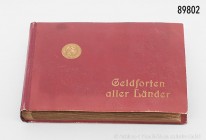 Max Heimbrecht (Hrsg.), Sammelalbum "Geldsorten aller Länder", Berlin, um 1910, vollständig mit 46 Postkarten mit Relief-Prägung, sowie einigen weiter...