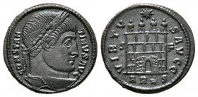 Constantine I (307/310-337), Follis, Arelate, AD 327, 3.26g, 19mm. Laureate head right / Camp-gate with four turrets, doors open; star above; S-F//ARL...
