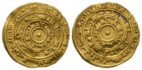 Fatimid, temp. al- Mu’izz, Gold Dinar, Misr 361h, month of Jumada 1, 4.07g Clipped, Very Fine