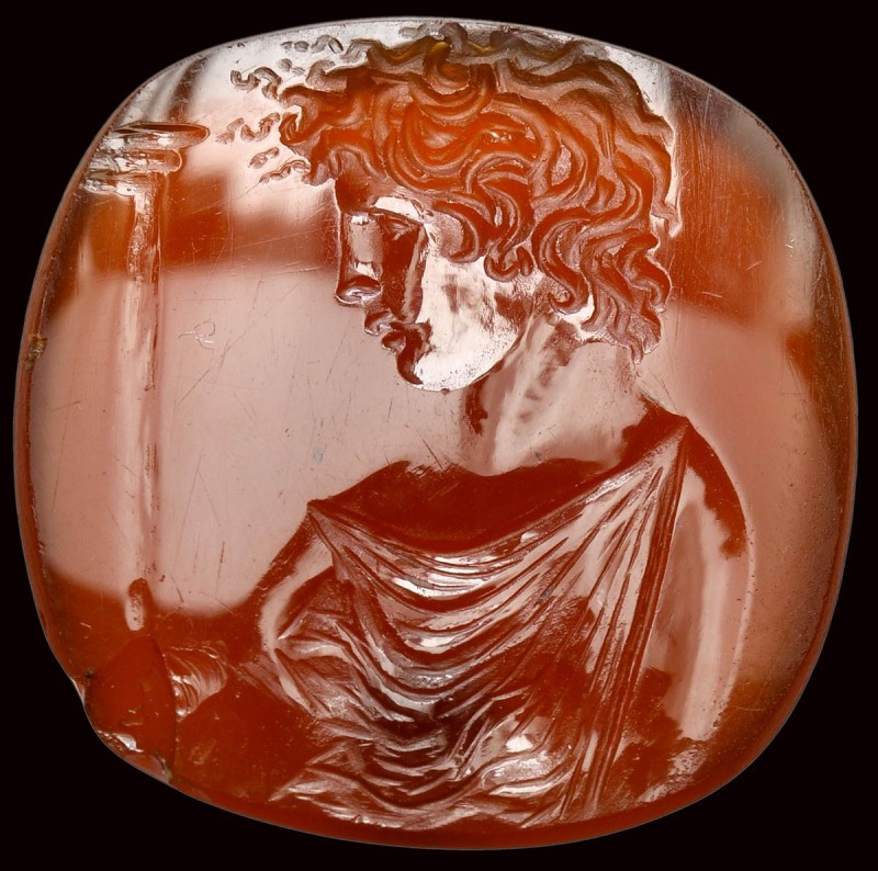 A very fine and large greek late hellenistic carnelian intaglio. Ptolemaic Femal...