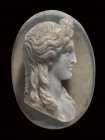 A neoclassical agate cameo. Bust of Isis.