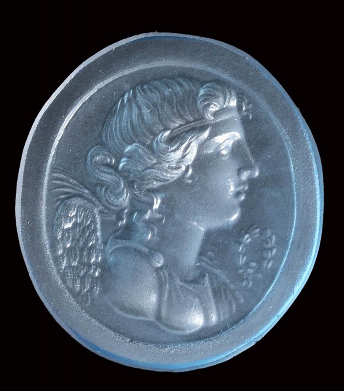A neoclassical glass impression. Nike.

19th century

24 x 26 x 3 mm

Fine...