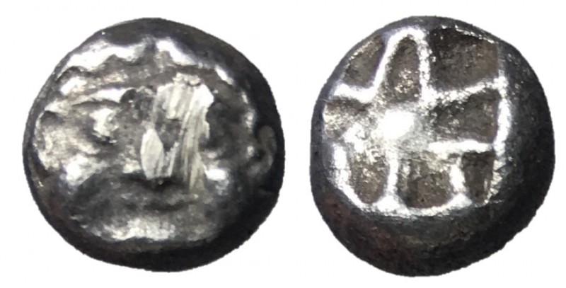 Mysia, Parion, 5th - 4th Century BC
Silver Drachm, Archaic Style, 12mm, 3.50 gr...