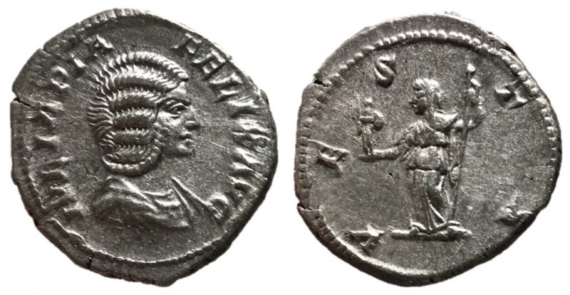 Julia Domna, Issue by Caracalla, 211 - 215 AD
Silver Denarius, Rome Mint, 20mm,...