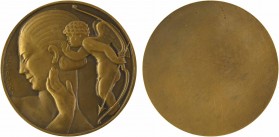 Delannoy (M.) : Les conseils de l'Amour, s.d. Paris

SPL. Bronze, 49,5 mm, 55,40 g, 12 h

Corne d'abondance

Splendide exemplaire uniface, sans ...