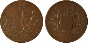 Rivet (A.) : Neptune et Amphitrite, s.d. Paris

SUP. Bronze, 67,5 mm, 138,60 g, 12 h

Corne d'abondance

Attribution au revers Y. M. B. Petit ch...