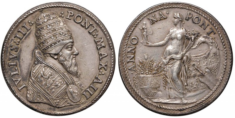 Giulio III (1550-1555) - Medaglia Anno III - Lin. 533 RR In argento. 17,65 gramm...