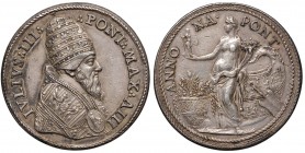 Giulio III (1550-1555) - Medaglia Anno III - Lin. 533 RR In argento. 17,65 grammi. 3,3 cm.
BB-SPL

For information on shipments and exports outside...