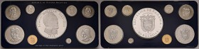 Panama - Set 1975 - KM PS13 C In Franklin Mint box. Circa 177 grammi di argento fino. Scatola in discrete condizioni.&nbsp;Scritte a penna sulla confe...