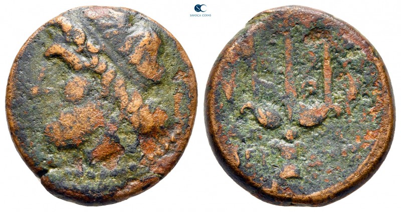 Sicily. Syracuse. Hieron II 275-215 BC. 
Bronze Æ

20 mm., 6,42 g.



fin...