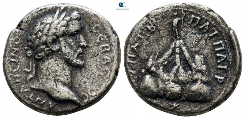 Cappadocia. Caesarea - Eusebeia. Antoninus Pius AD 138-161. 
Didrachm AR

22 ...