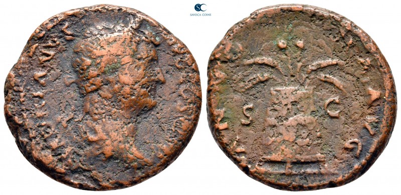 Hadrian AD 117-138. Rome
As Æ

28 mm., 12,52 g.



fine