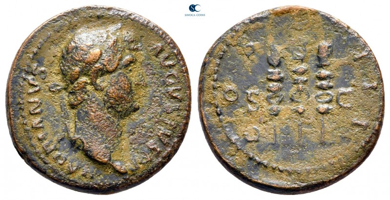Hadrian AD 117-138. Rome
Semis Æ

19 mm., 3,40 g.



nearly very fine
