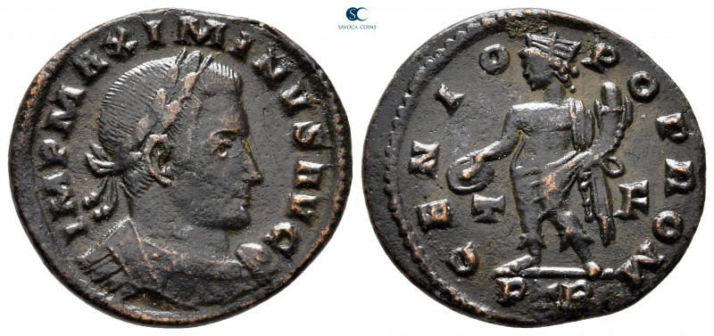 Maximinus II Daia AD 310-313. Treveri
Follis Æ

23 mm., 4,10 g.



very f...