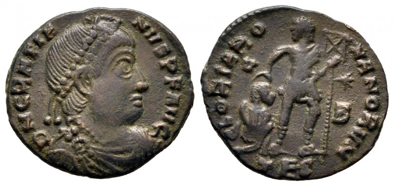 Gratian AD 375-383. Thessaloniki
Follis Æ

18 mm., 2,22 g.



very fine