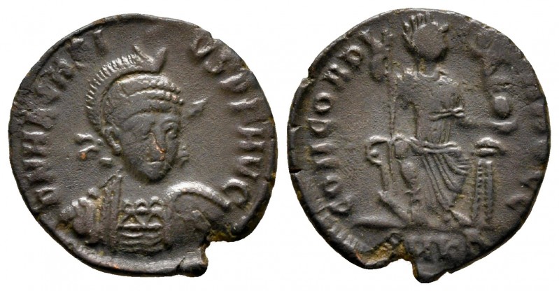 Arcadius AD 383-408. Cyzicus
Follis Æ

17 mm., 1,55 g.



very fine