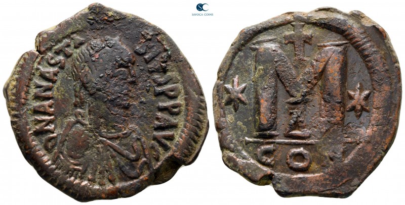 Anastasius I AD 491-518. Constantinople
Follis or 40 Nummi Æ

35 mm., 17,72 g...