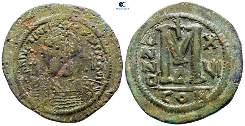 Justinian I AD 527-565. Constantinople
Follis Æ

37 mm., 19,22 g.



near...