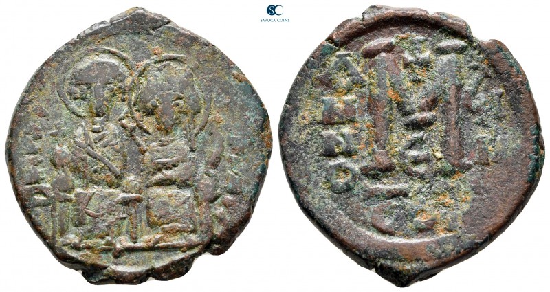 Justin II and Sophia AD 565-578. Constantinople
Follis or 40 Nummi Æ

31 mm.,...