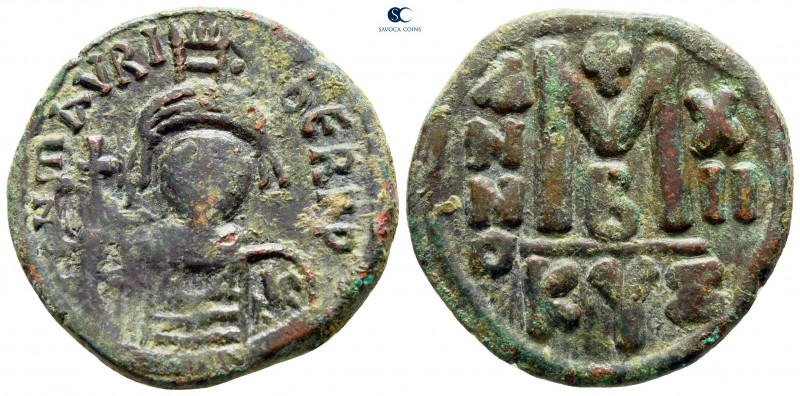 Maurice Tiberius AD 582-602. Cyzicus
Follis or 40 Nummi Æ

29 mm., 12,41 g.
...