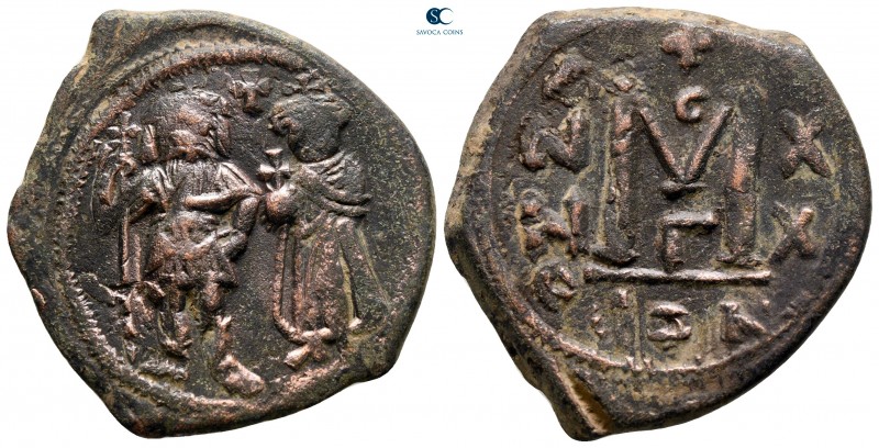 Heraclius with Heraclius Constantine AD 610-641. Constantinople
Follis Æ

30 ...