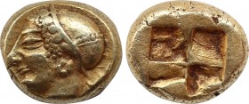 IONIA. Phokaia. EL Hekte (Circa 521-478 BC).
Obv: Female head left, wearing helmet or close fitting cap; to right, seal downward.
Rev: Quadripartite i...