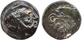 ACHAEMENID EMPIRE. Autophradates, Satrap of Lydia (392-388), of Ionia and Lydia (380-355 BC). Ae.
Obv: Head right, wearing satrapal headdress.
Rev: OΛ...