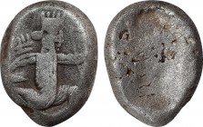 ACHAEMENID EMPIRE. Time of Artaxerxes II to Darius III (Circa 375-330 BC). Siglos. Sardes.
Obv: Persian king in kneeling-running stance right, holding...