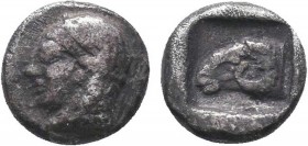 TROAS. Kebren. Diobol (5th century BC).
Obv: Archaic head (Apollo?) left.
Rev: Head of ram left within incuse square.
SNG Ashmolean 1086.
Condition: V...