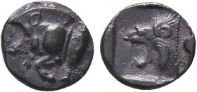 MYSIA. Kyzikos. Diobol (Circa 525-475 BC).
Obv: Forepart of boar left; tunny behind.
Rev: Head of roaring lion left.
SNG France 361 ff.
Condition: Ext...
