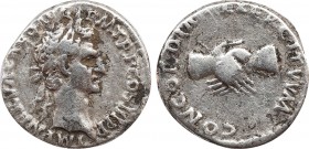 NERVA (96-98). Denarius. Rome.
Obv: IMP NERVA CAES AVG P M TR P COS II P P.
Laureate head right.
Rev: CONCORDIA EXERCITVVM.
Clasped hands.
RIC 2.
Cond...