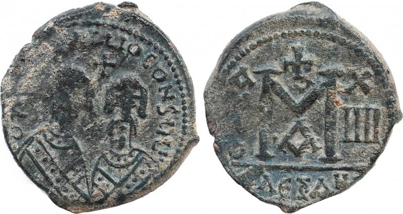 Heraclii, 608-620 AD 40 Nummi 610 AD Alexandria. Obv: d m N ERACLIO CONSVLII, fr...