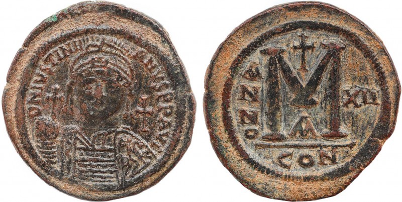 JUSTINIAN I (527-565). Follis. Constantinople. Dated RY 12 (538/9).
Obv: D N IVS...