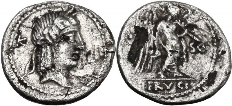 L. Calpurnius Piso Frugi. Fourrée Quinarius, 90 BC. Laureate head of Apollo righ...