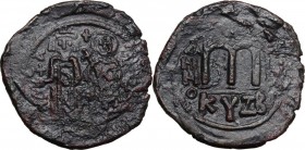 Phocas, with Leontia (602-610). AE Follis. Cyzicus mint, 2nd officina. Dated RY 1 (602/3)(?). Phocas, holding globus cruciger, and Leontia, holding cr...