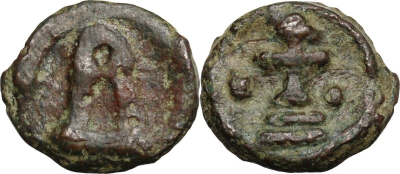 Basil I the Macedonian (867-886). AE 19 mm. Cherson mint. Struck circa 879-886. ...