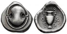 Boeotia. Orchomenos. Stater. 385-375 BC. Magistrate: Eudoros. (BCD Boeotia-221, same die). (Alram-519). Anv.: Boiotian shield. Rev.: Amphora; EUD abov...