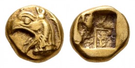 Ionia. Phokaia. 1/24 stater. 625-522 BC. (Bodenstedt-12). Anv.: Head of griffin left, behind, small seal upward. Rev.: Incuse square punch. El. 0,65 g...