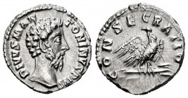 Marcus Aurelius. Denarius. 180 AD. Rome. (Spink-5972). (Ric-269). (Seaby-83). Anv.: DIVVS M ANTONINVS PIVS. Bare head to right. Rev.: CONSECRATIO. Eag...