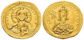 Constantinus VIII. Histamenon nomisma. 1025-1028 AD. Constantinople. (Sear-1815). Anv.: Bust of Christ facing. Rev.: Crowned bust in loros, holding la...