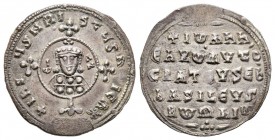 Byzantine
Giovanni I 969-976
Miliaresion, AG 2.06 g.
Ref : Sear 1792
Conservation : Superbe